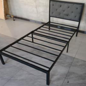 CAMA METAL 1.35 CON ESPALDAR TAPIZADA